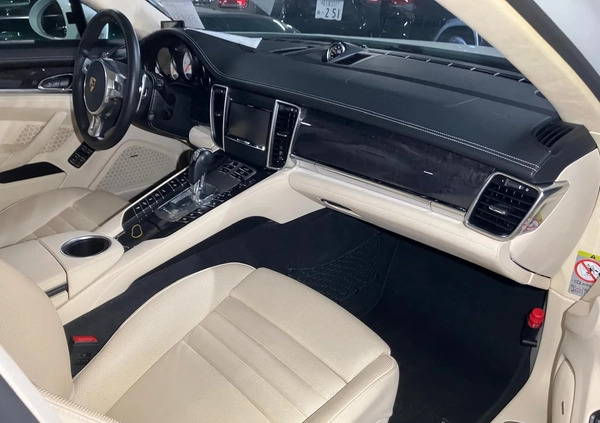 Porsche Panamera cena 230000 przebieg: 50438, rok produkcji 2014 z Koziegłowy małe 191